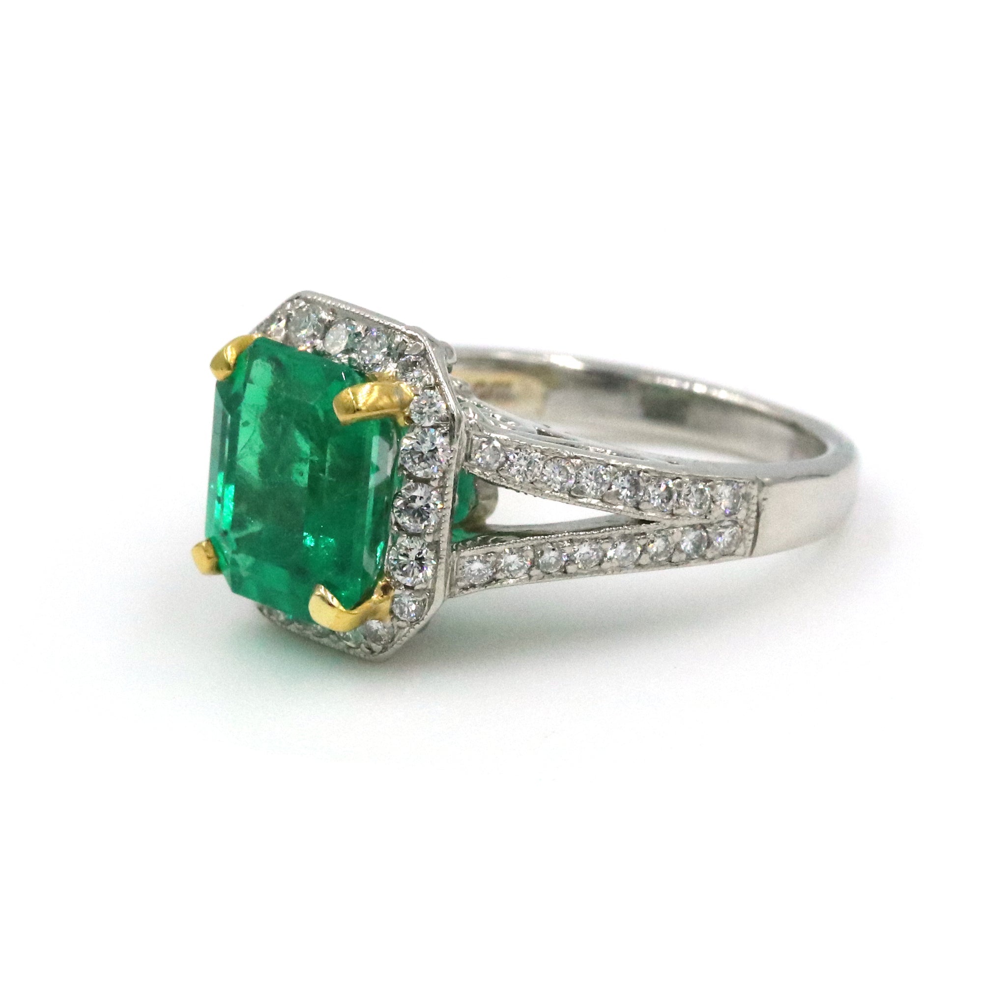 Platinum 3.25 carat Columbian Emerald Ring