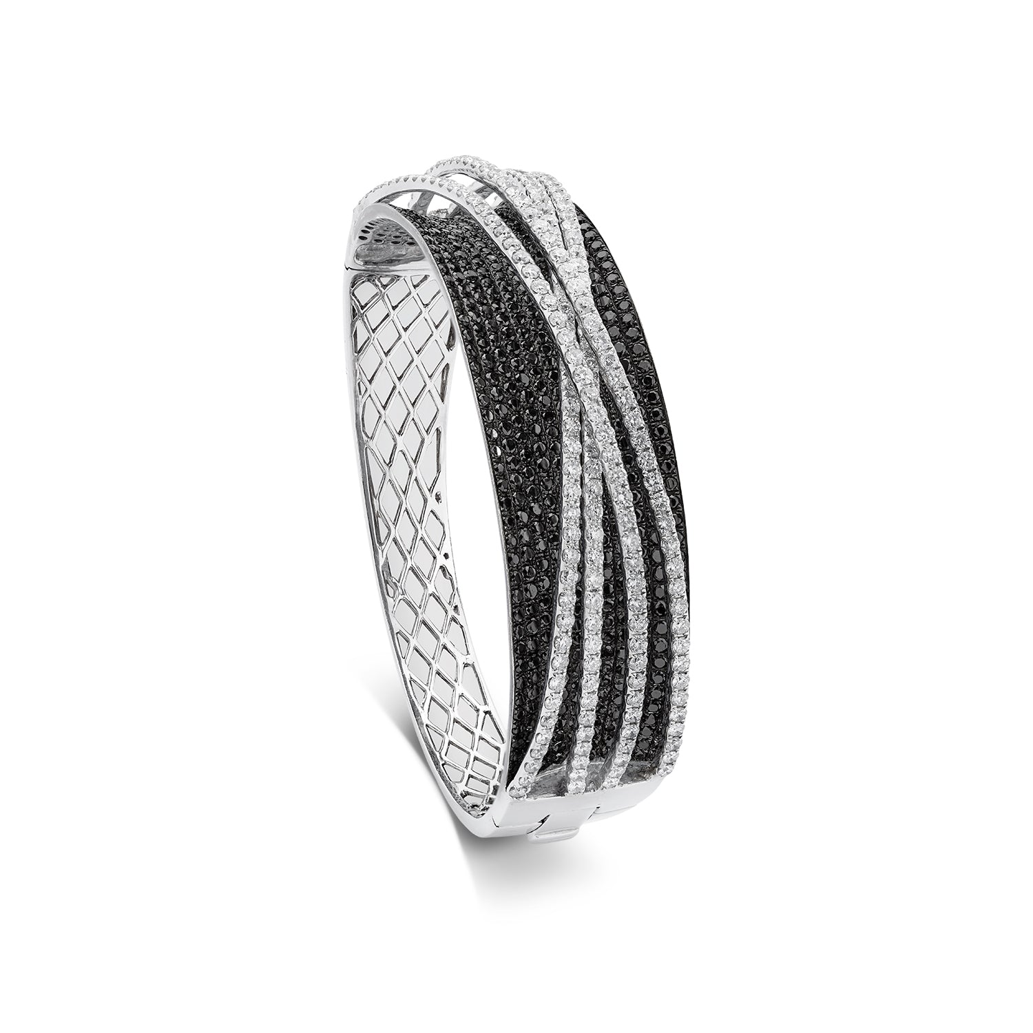 14KW BLACK AND WHITE DIAMOND CROSSOVER BANGLE