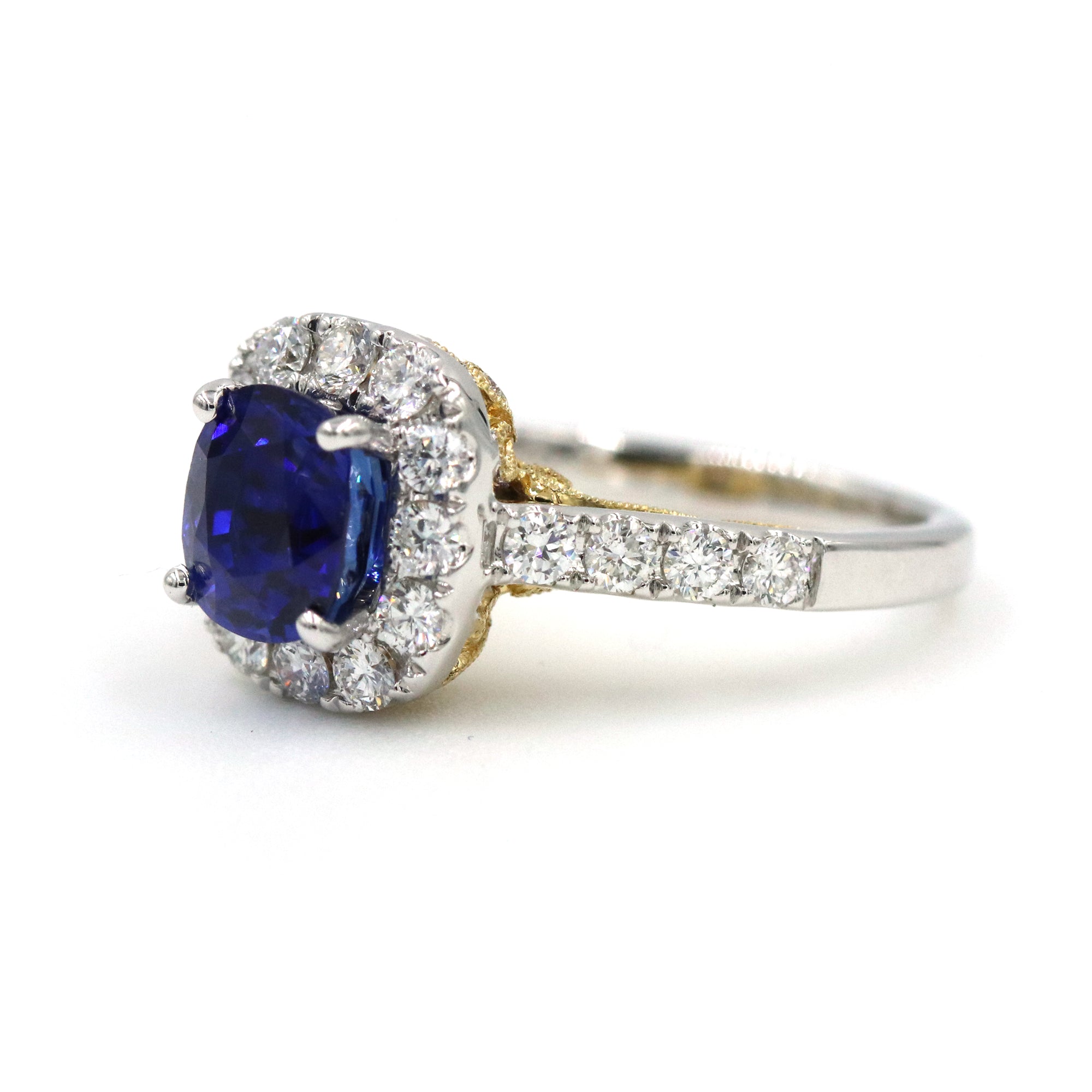 18K SAPPHIRE DIAMOND RING