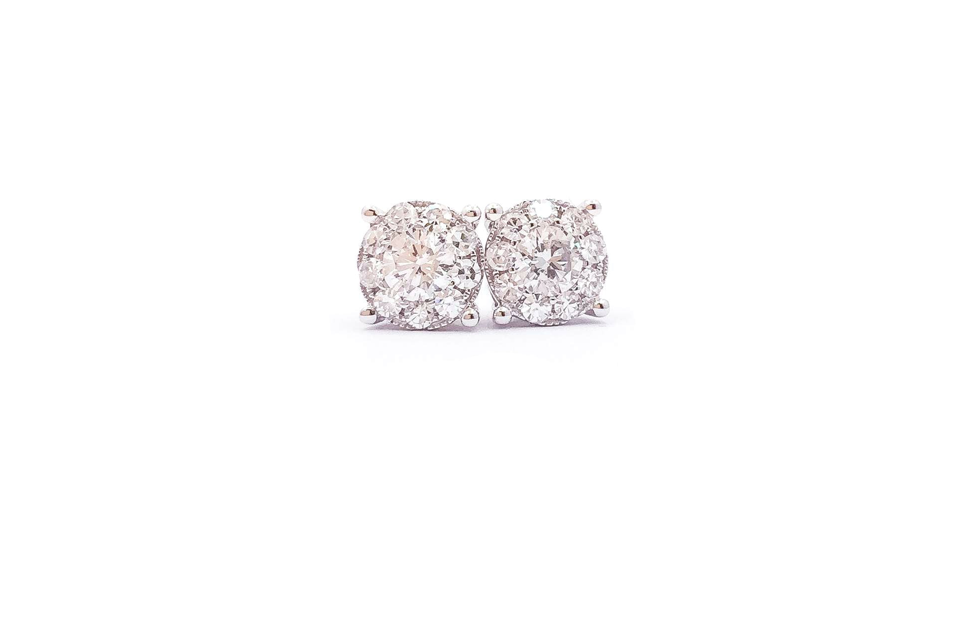 18K DIAMOND STUDS