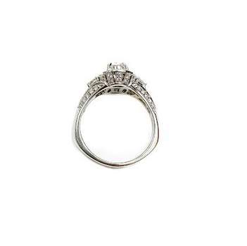 18K 2.19ctw Halo Diamond ring