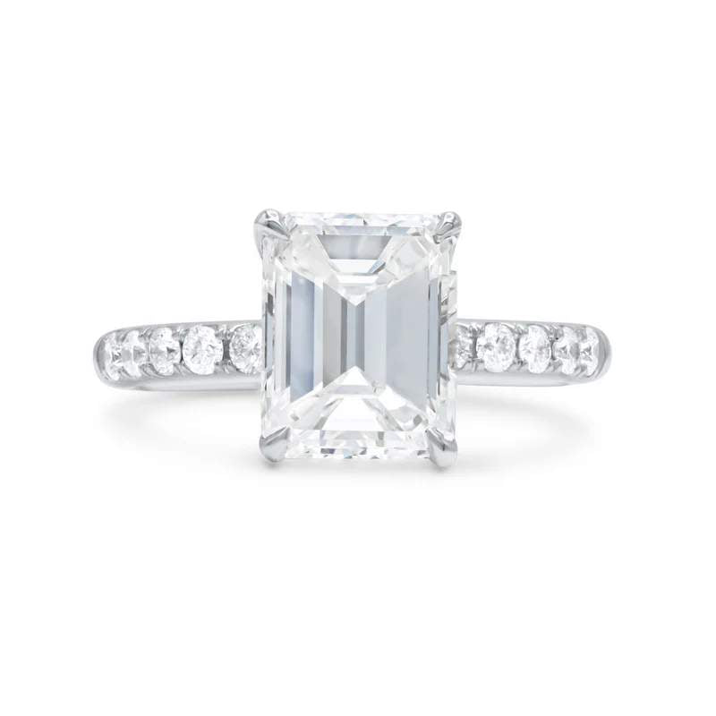 18KW 3.01ct EMERALD CUT DIAMOND