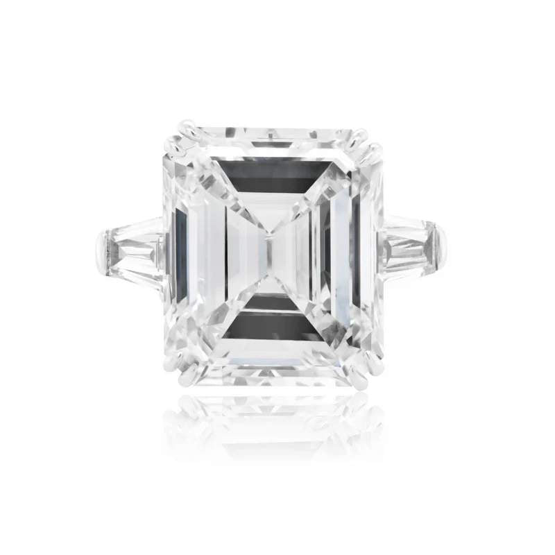 10.03ct EMERALD CUT DIAMOND RING