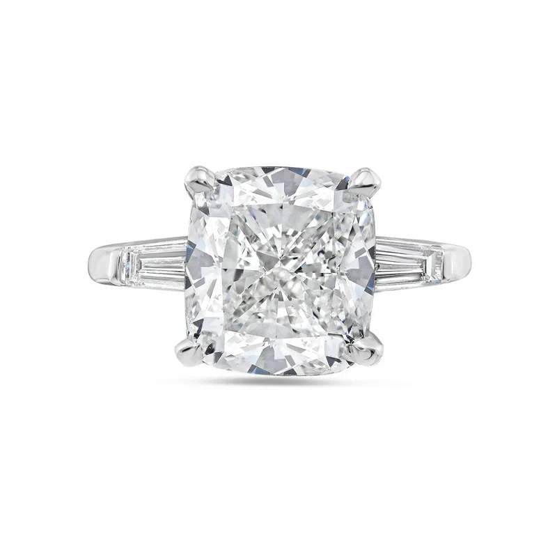 PLATINUM 5.01ct DIAMOND RING