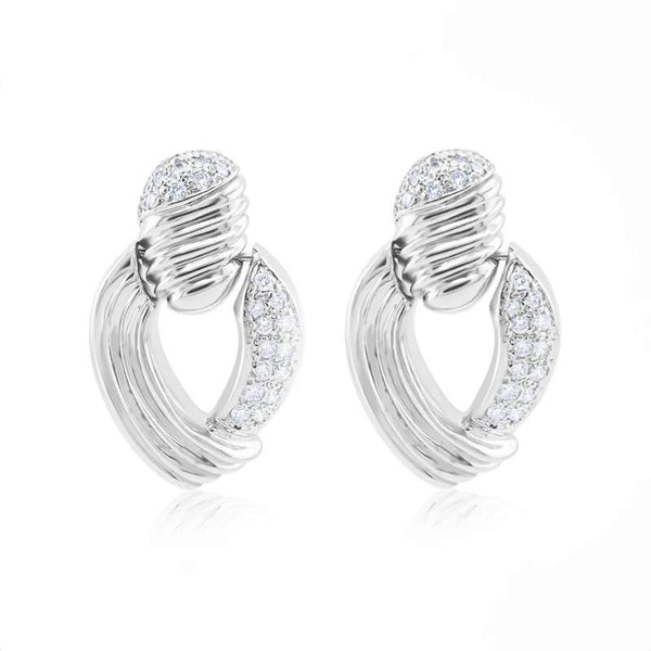 14K WHITE GOLD DIAMOND EARRINGS WITH GROOVES