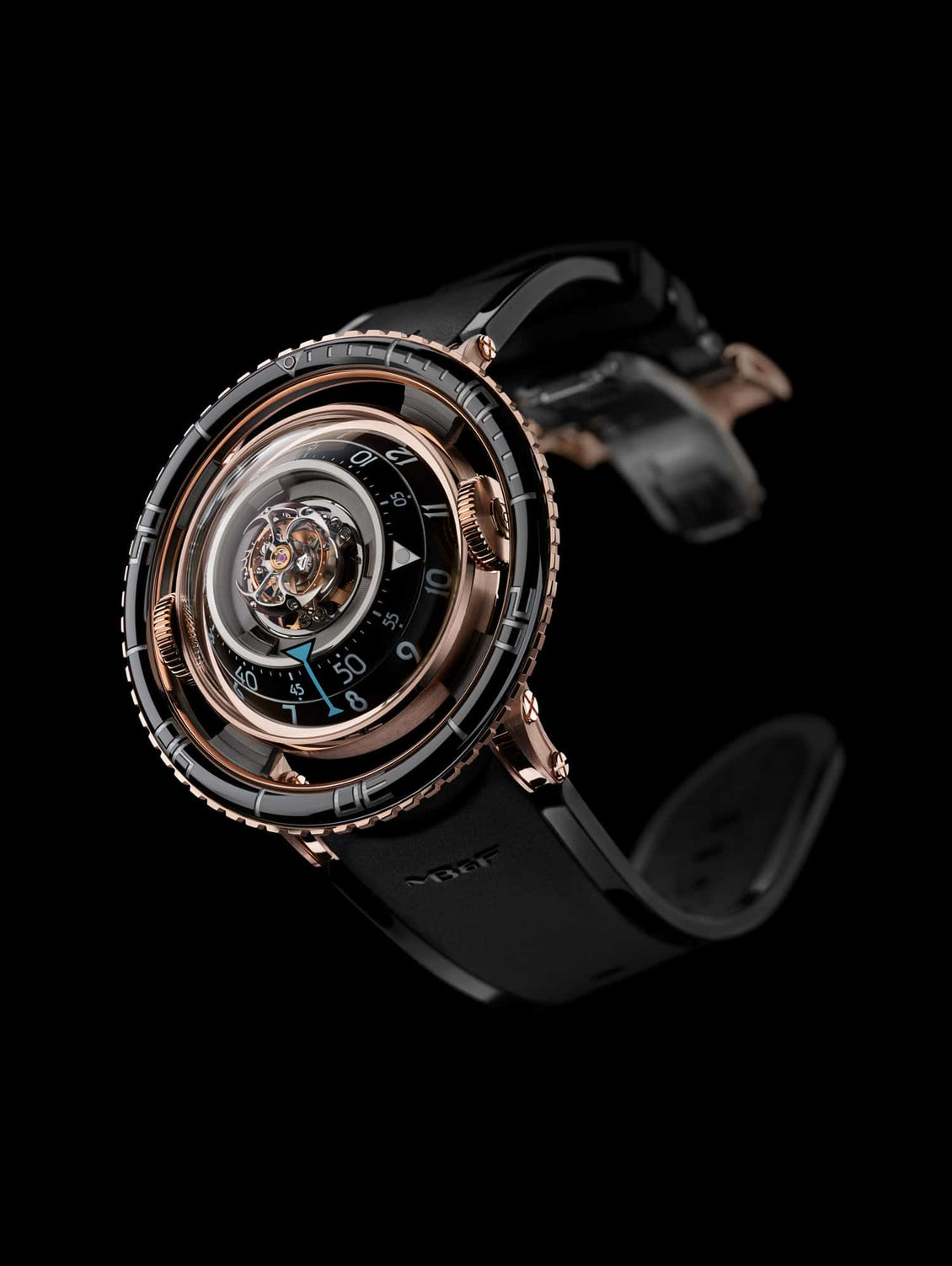 MB&F Horological Machine N°7 Aquapod RG- Red Gold