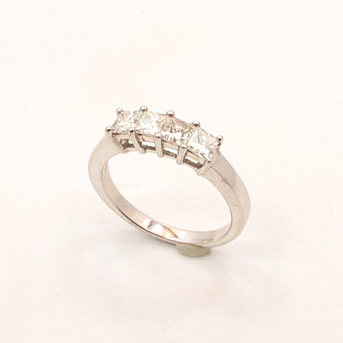 1.00 CTW 4 DIAMOND WEDDING BAND