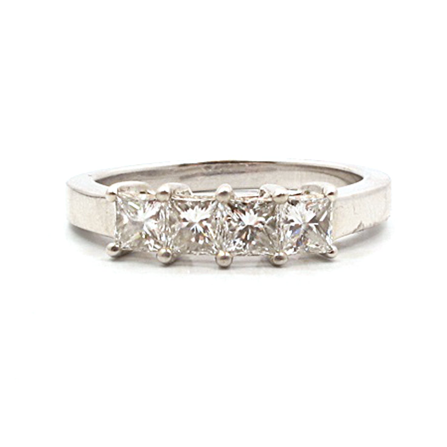 1.00 CTW 4 DIAMOND WEDDING BAND