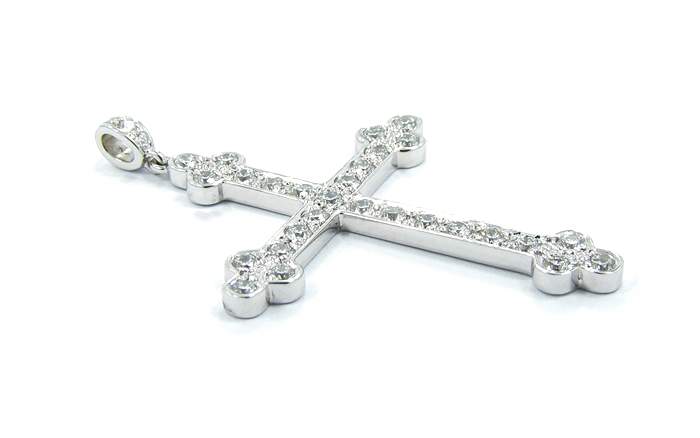 DIAMOND CROSS PENDANT