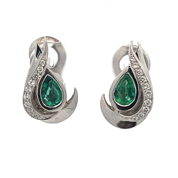 1.45 CTW EMERALD AND DIAMOND EARRING