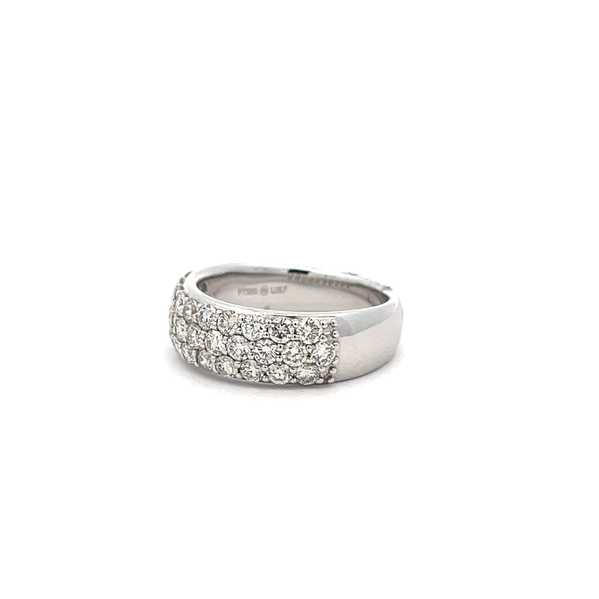 PLATINUM DIAMOND FASHION RING