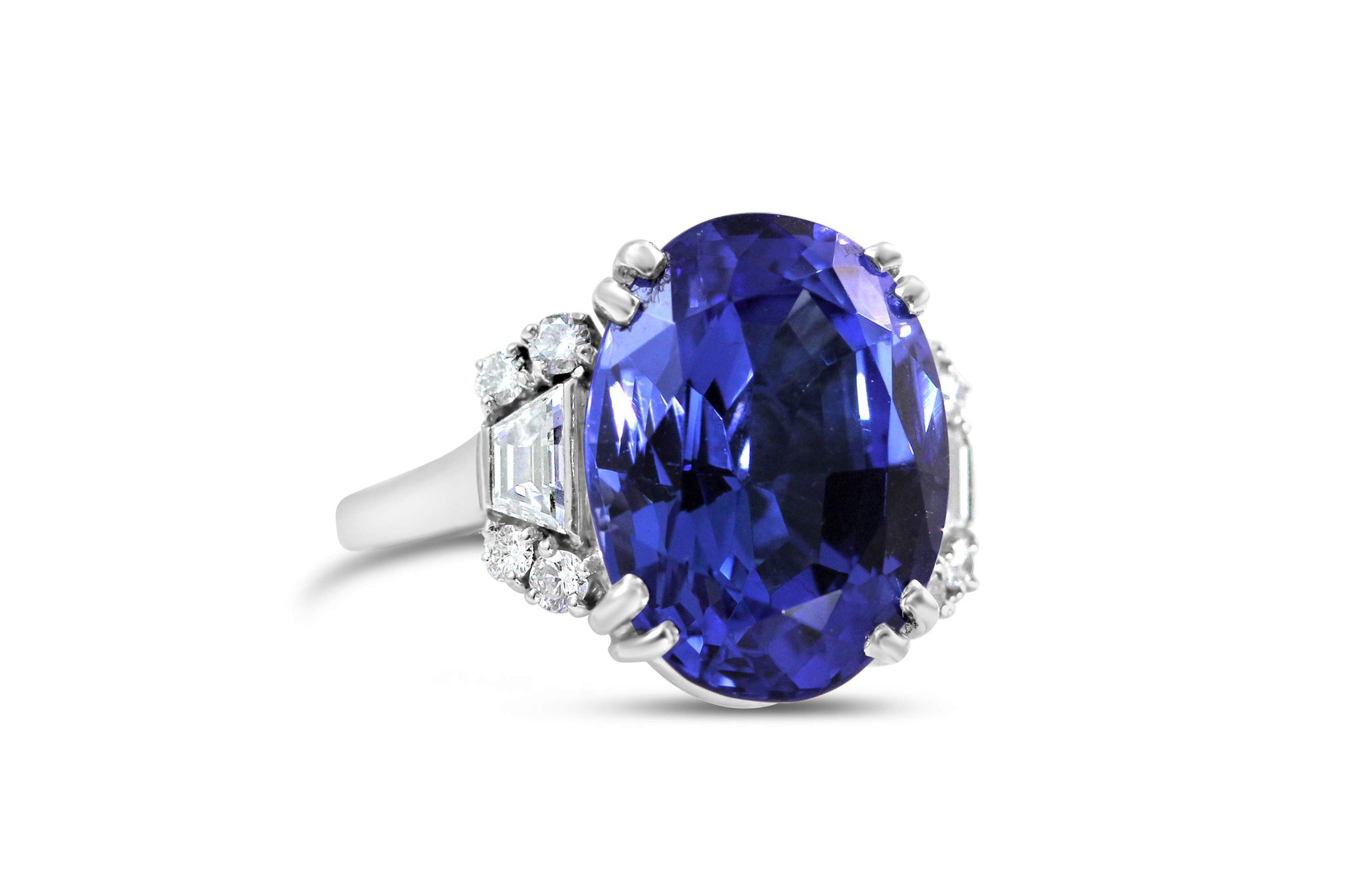 PLATINUM TANZANITE AND DIAMOND RING