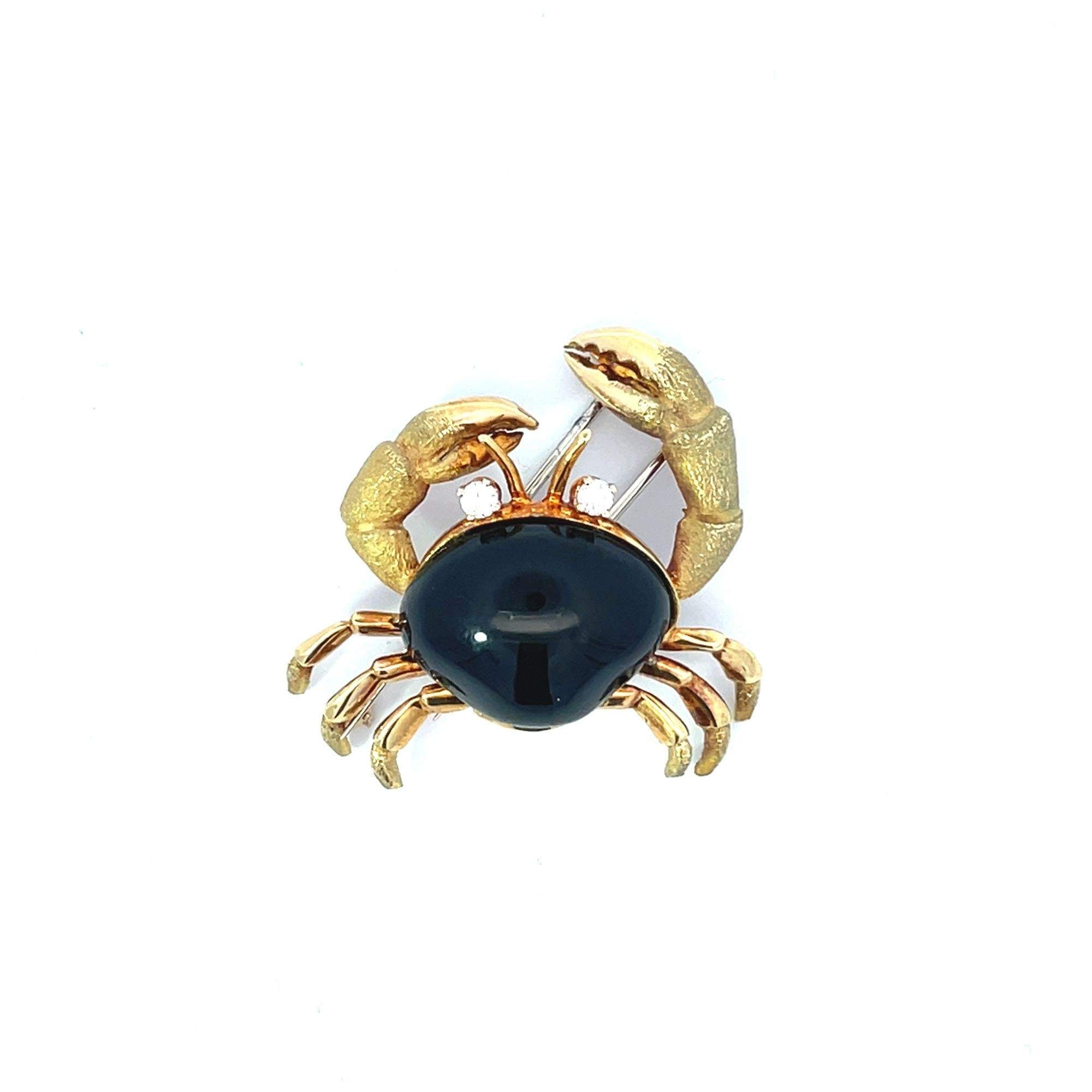 18KT GOLD TURI ONYX CRAB PIN