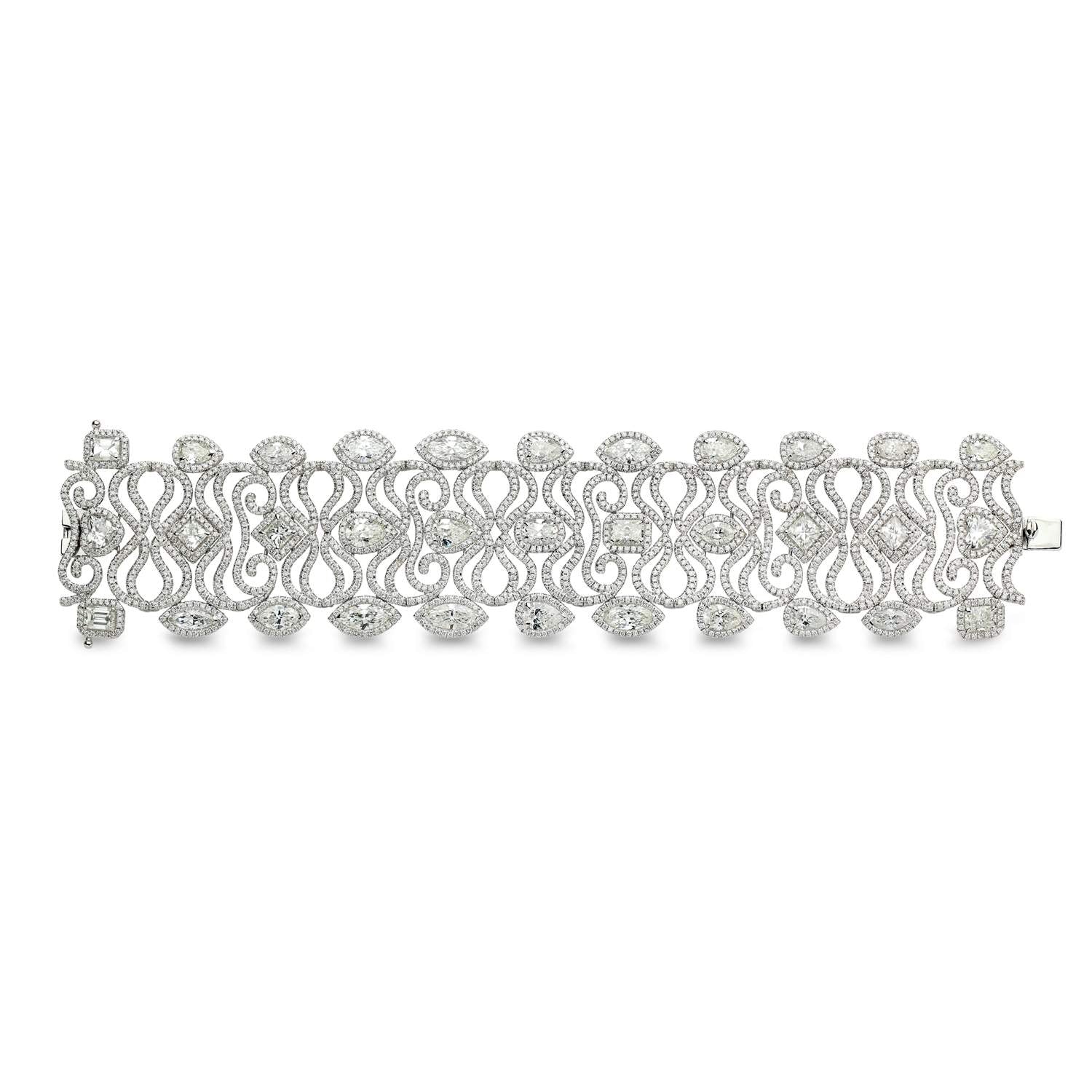 18KT WHITE GOLD DIAMOND BRACELET