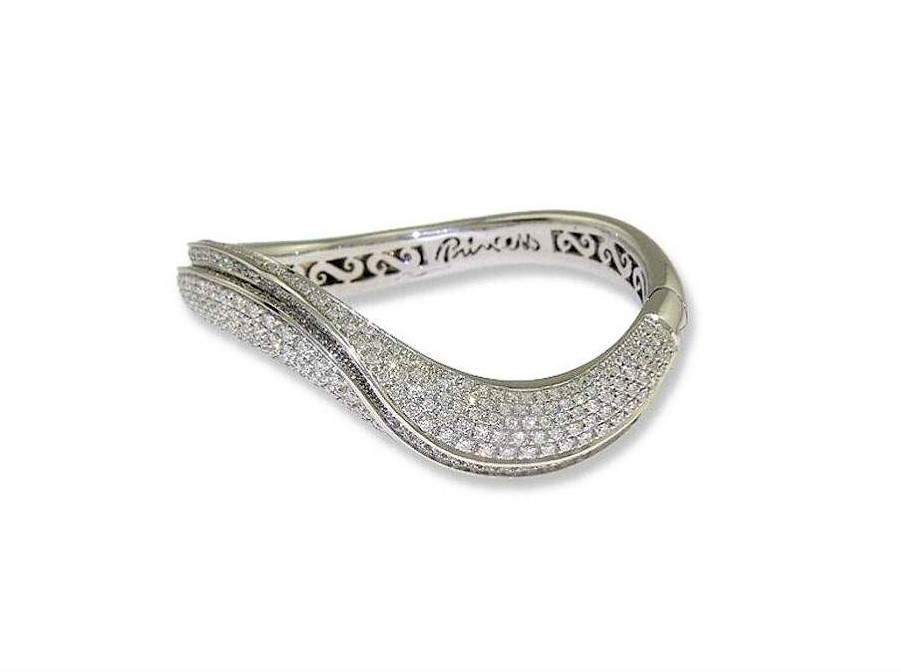 DIAMOND PAVE BANGLE