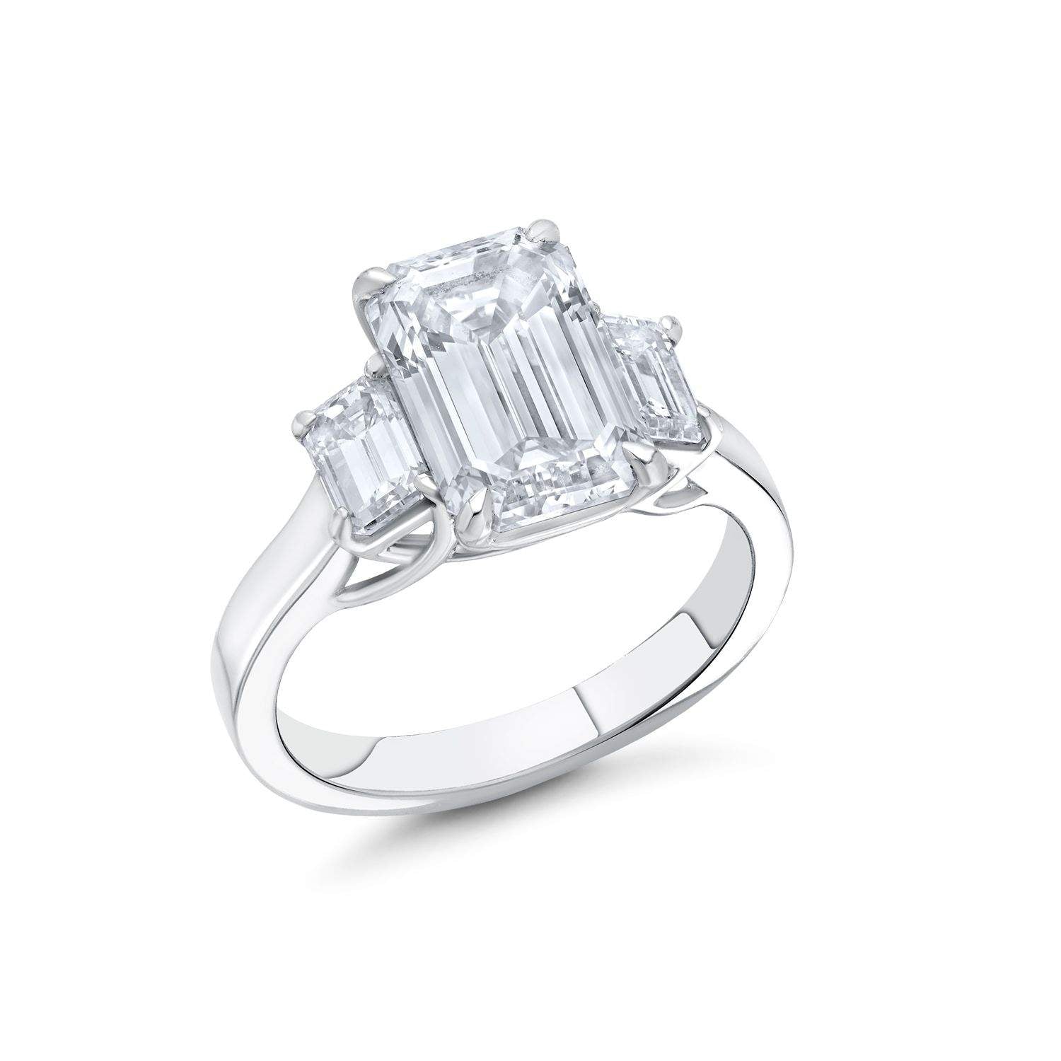 EMERALD CUT DIAMOND ENGAGEMENT RING