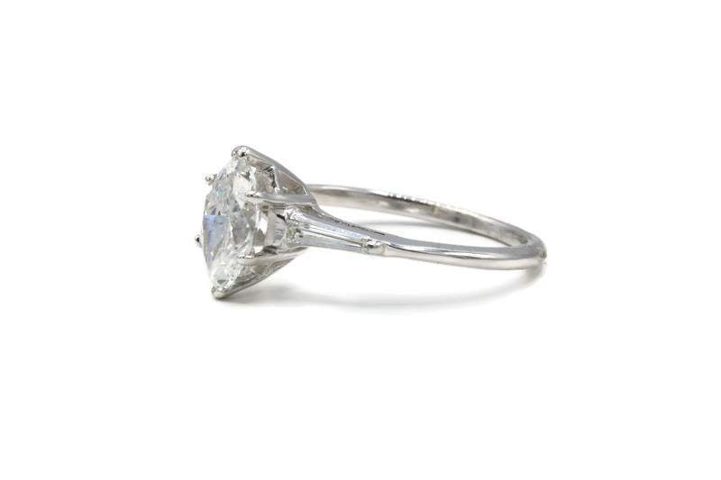 MARQUISE DIAMOND ENGAGEMENT RING