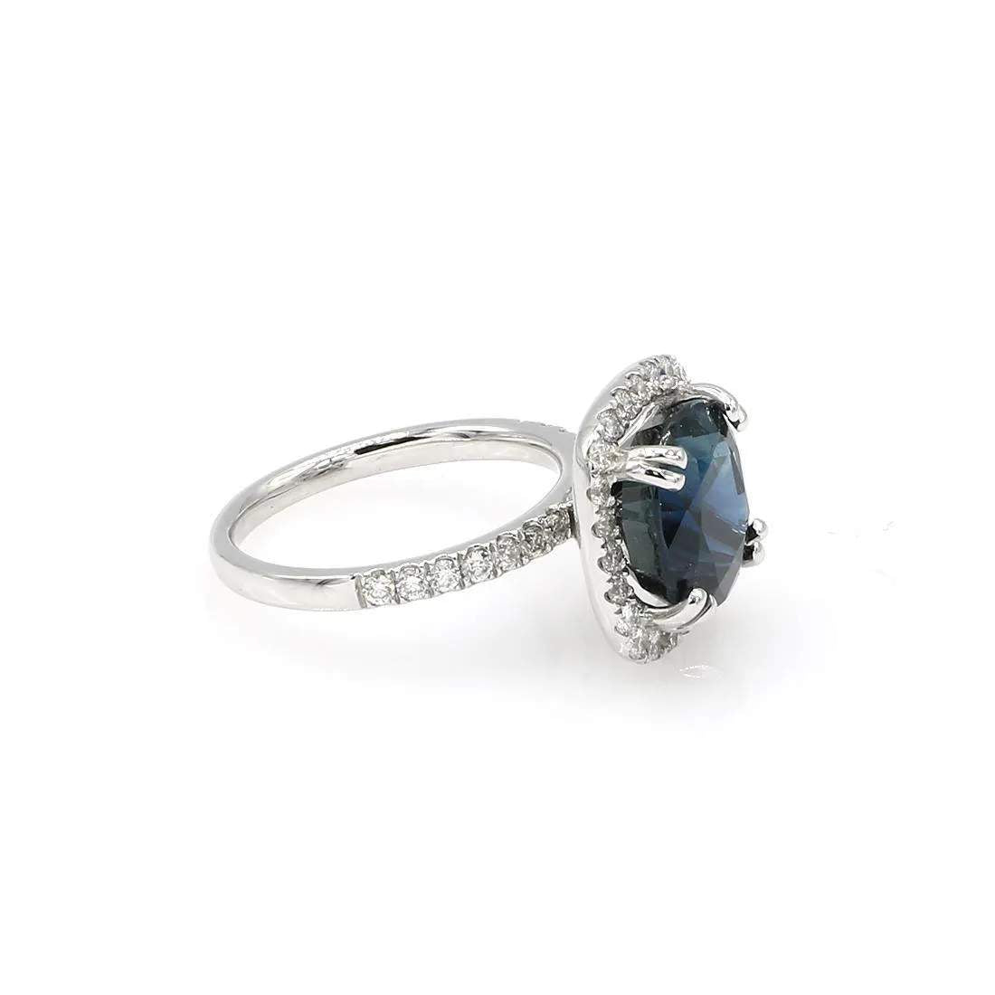 SAPPHIRE AND DIAMOND HALO RING