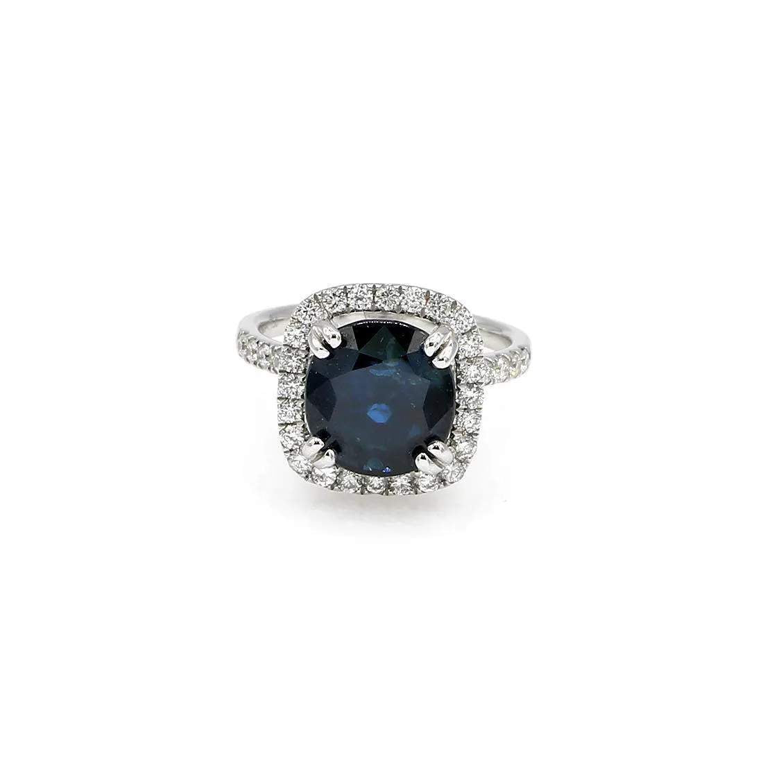 SAPPHIRE AND DIAMOND HALO RING