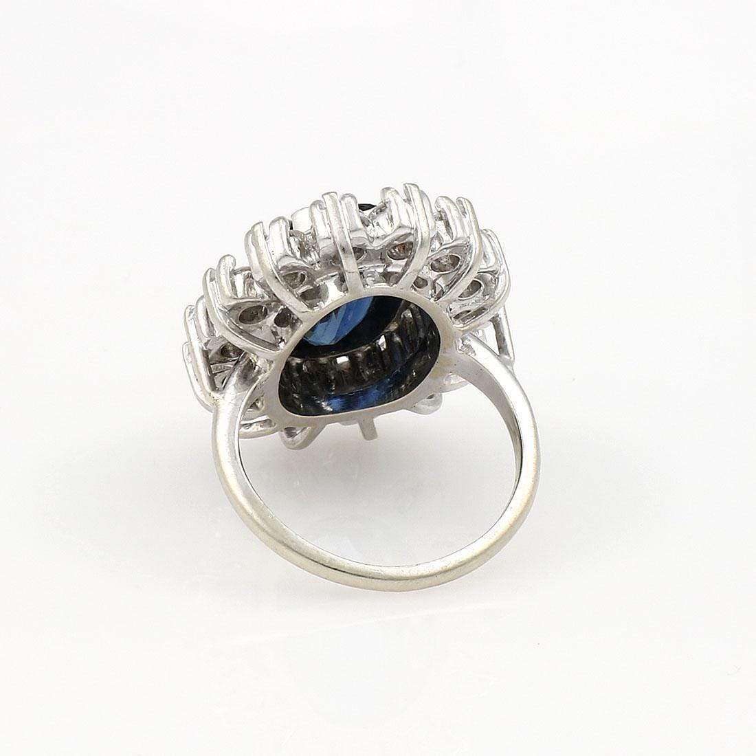 SAPPHIRE AND DIAMOND HALO RING