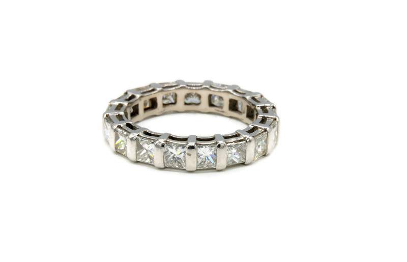 PRINCESS CUT DIAMOND ETERNITY BAND