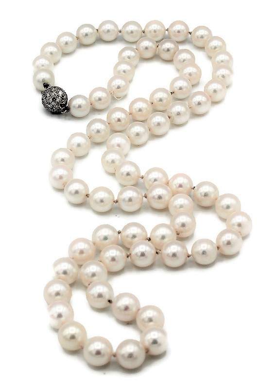 TIFFANY & CO AKOYA PEARL NECKLACE