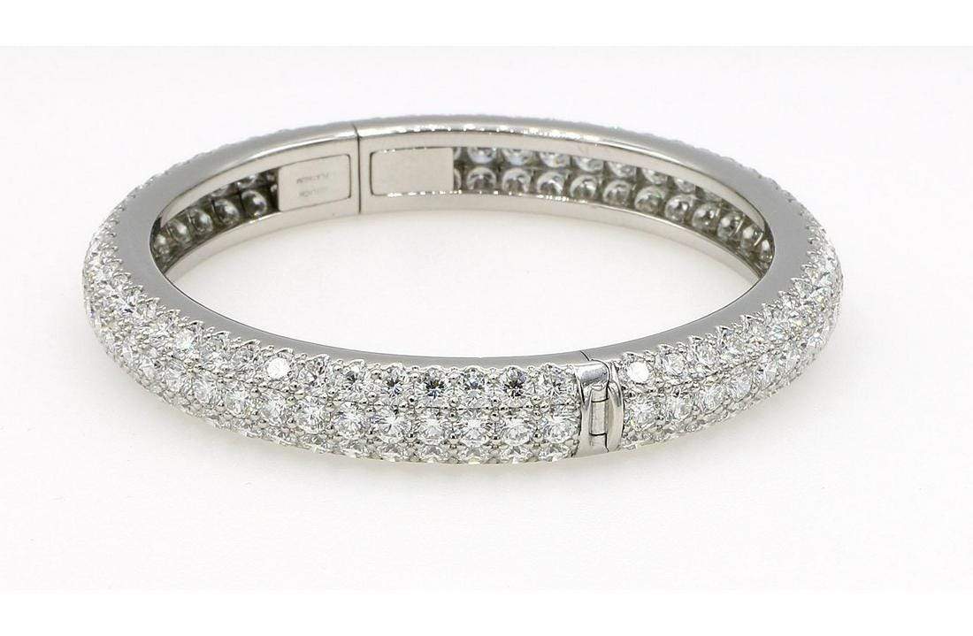 PAVE SET DIAMOND BANGLE