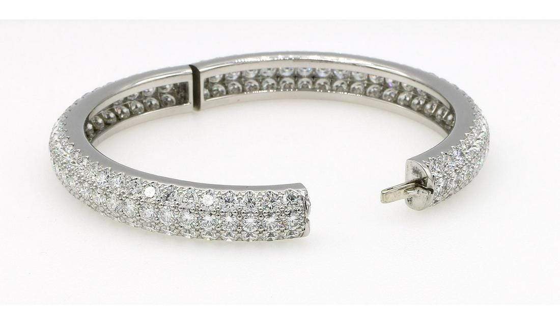 PAVE SET DIAMOND BANGLE