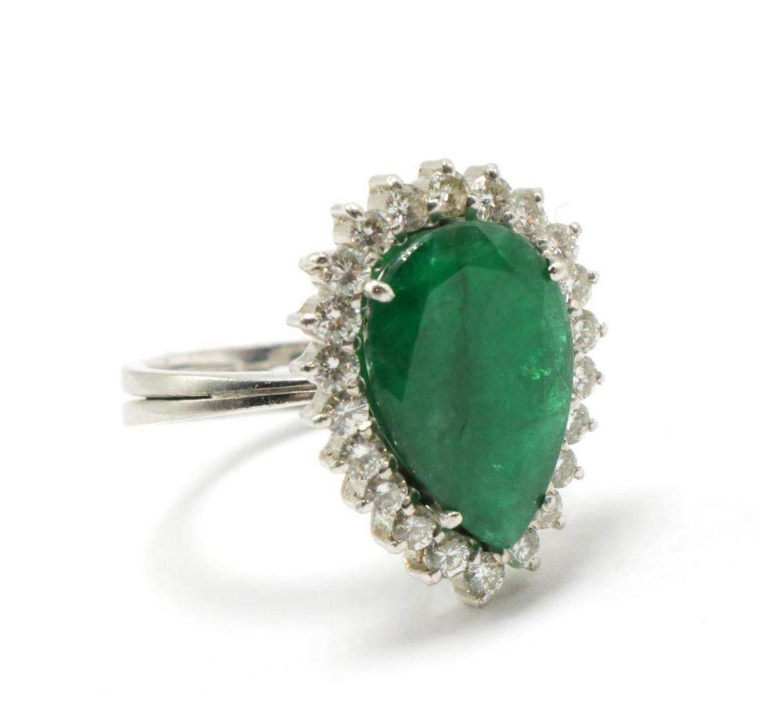 EMERALD AND DIAMOND RING