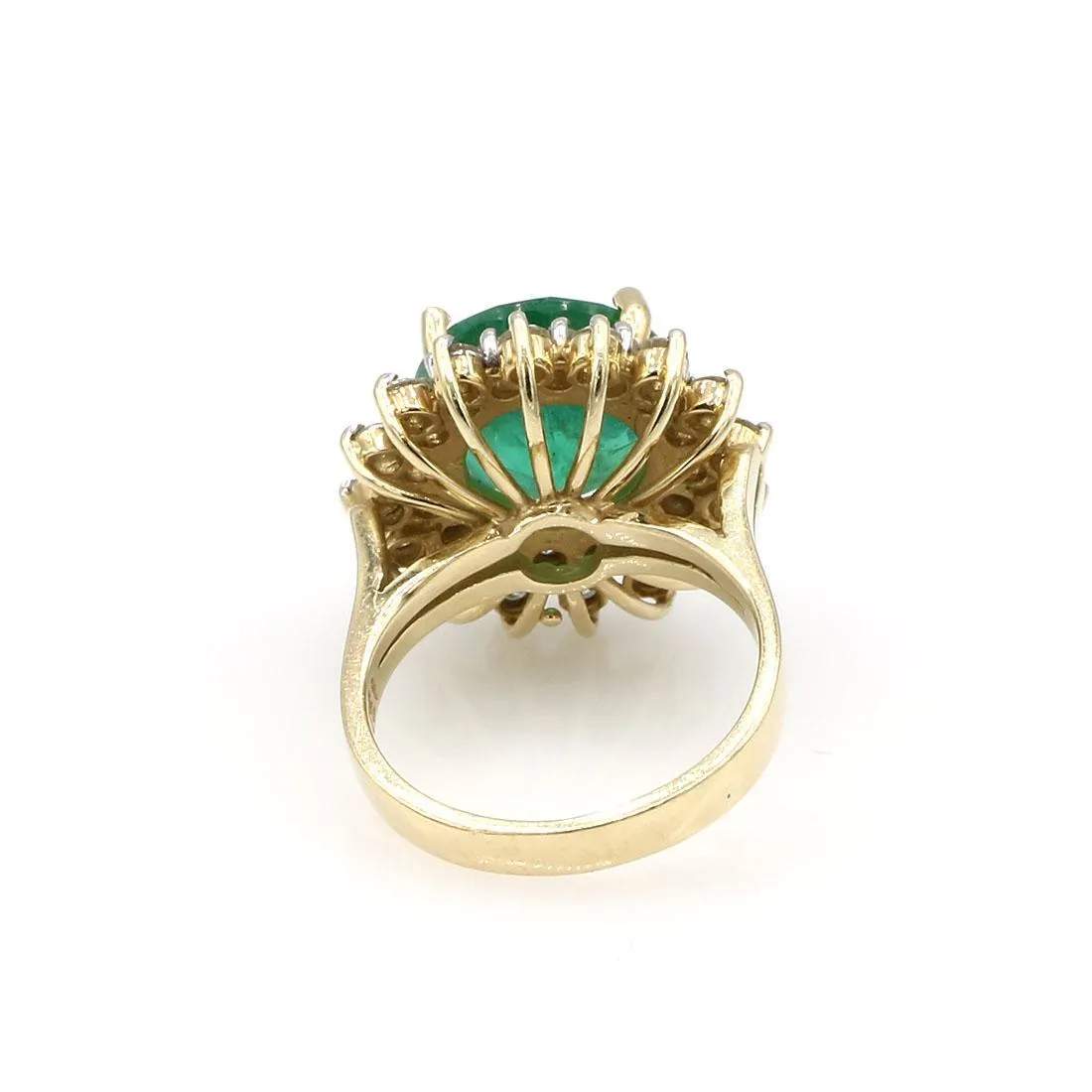 EMERALD AND DIAMOND HALO RING