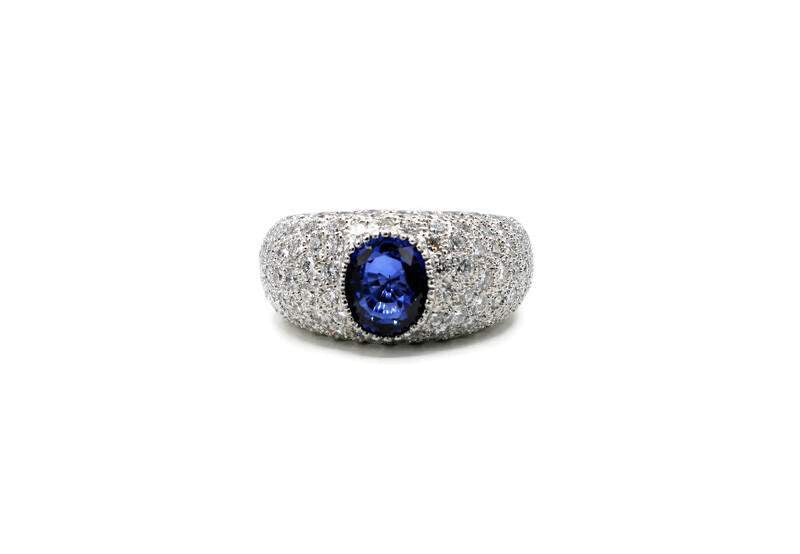 SAPPHIRE AND DIAMOND DOME RING